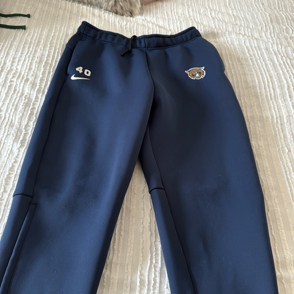Villanova pants